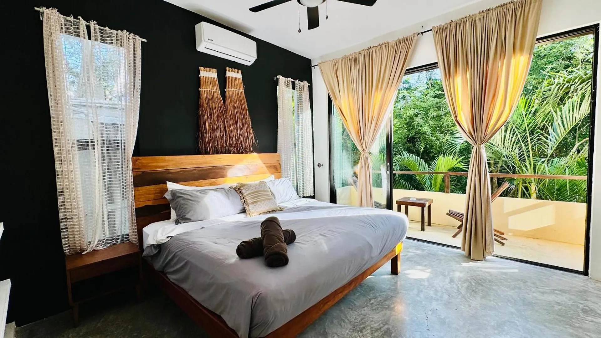 Starfit Hotel Boutique Beachclub, Spa & Gym Included تولوم