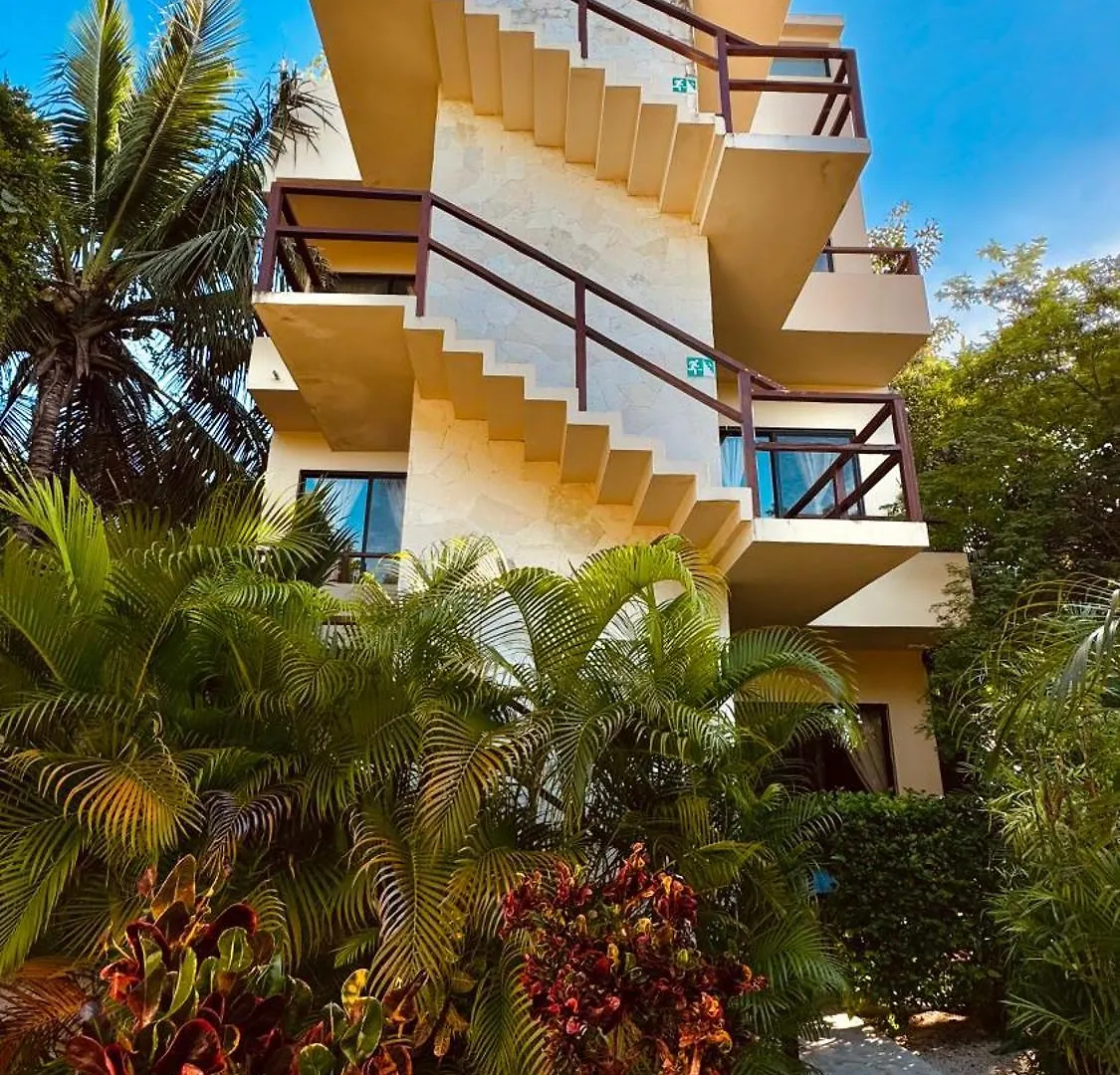 Starfit Hotel Boutique Beachclub, Spa & Gym Included トゥルム