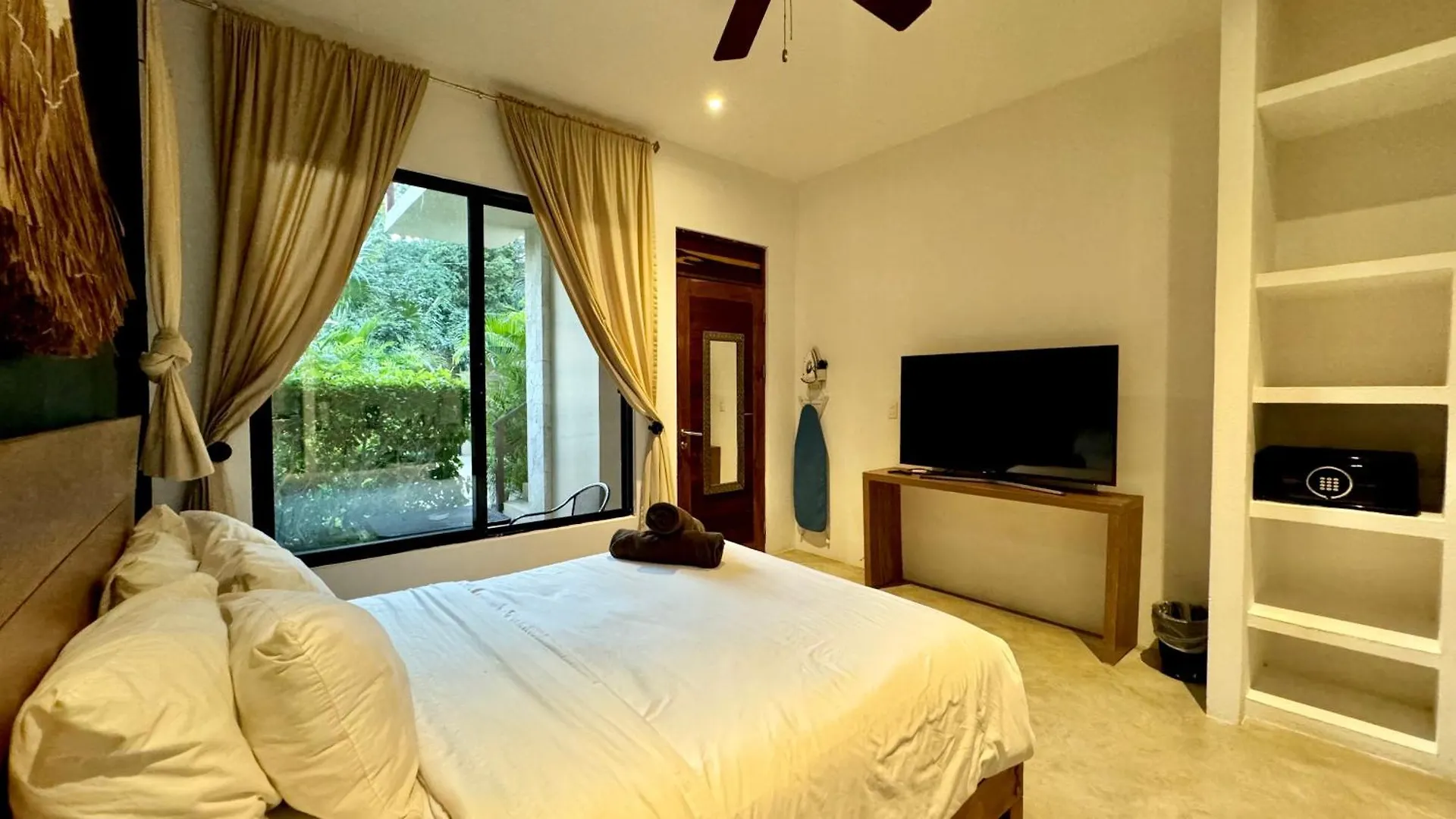 Starfit Hotel Boutique Beachclub, Spa & Gym Included トゥルム